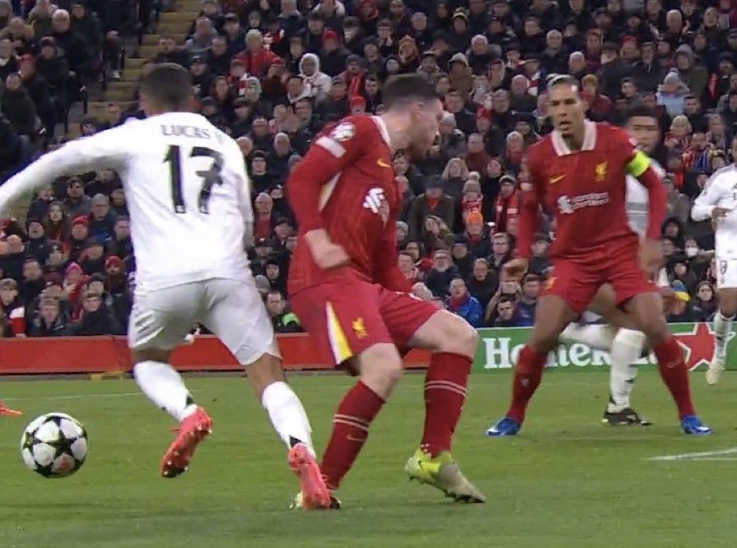 إبراهيمو tweet media