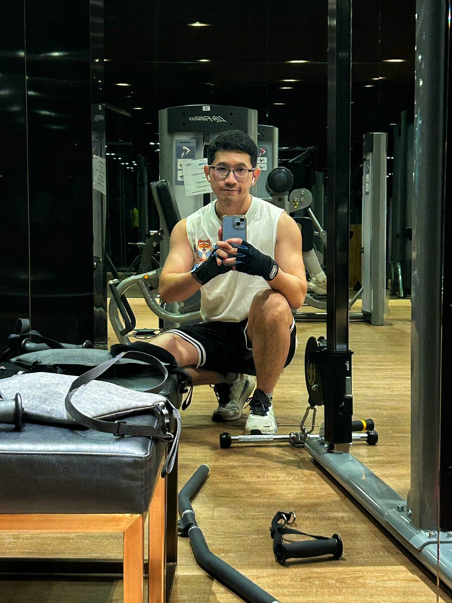 KemoToraLover's tweet photo. Ok let’s work out … 🙂‍↕️🙂‍↕️ https://t.co/S6X1bUKxwC