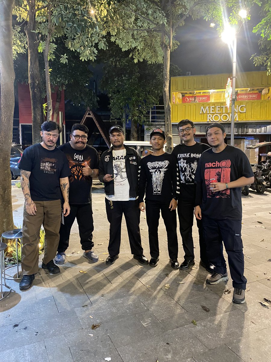 kesurupansayur_'s tweet photo. one of bands that makes me still love this scene 🫡 #wormrot https://t.co/S8OYm28JZm