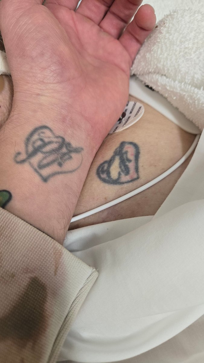 Ekwensu Ocha 😈 tweet media