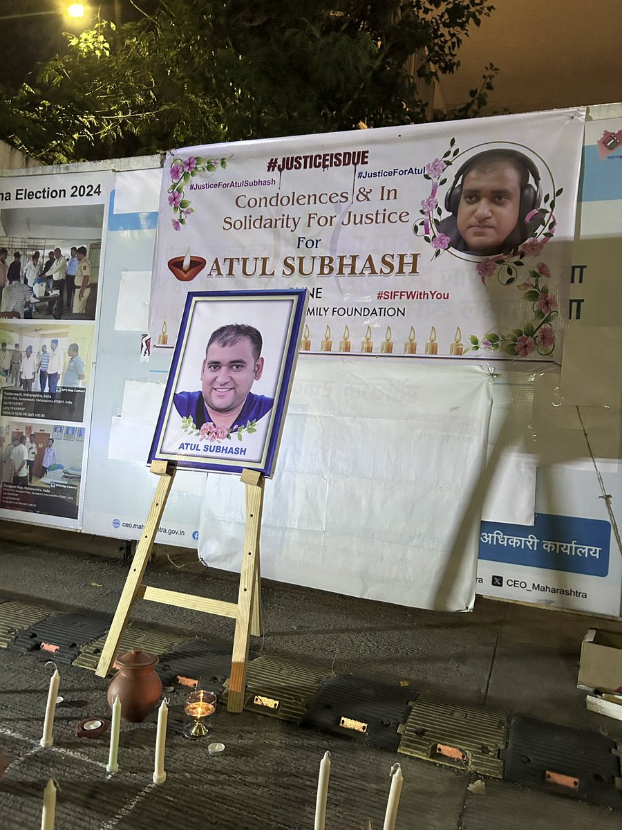 We are gathered in Condolence and in Solidarity for Justice for Atul Subhash in Pune.

#JusticeForAtulSubhash 
#JusticeIsDue 
#JudiciaryGetWellSoon 
#Pune