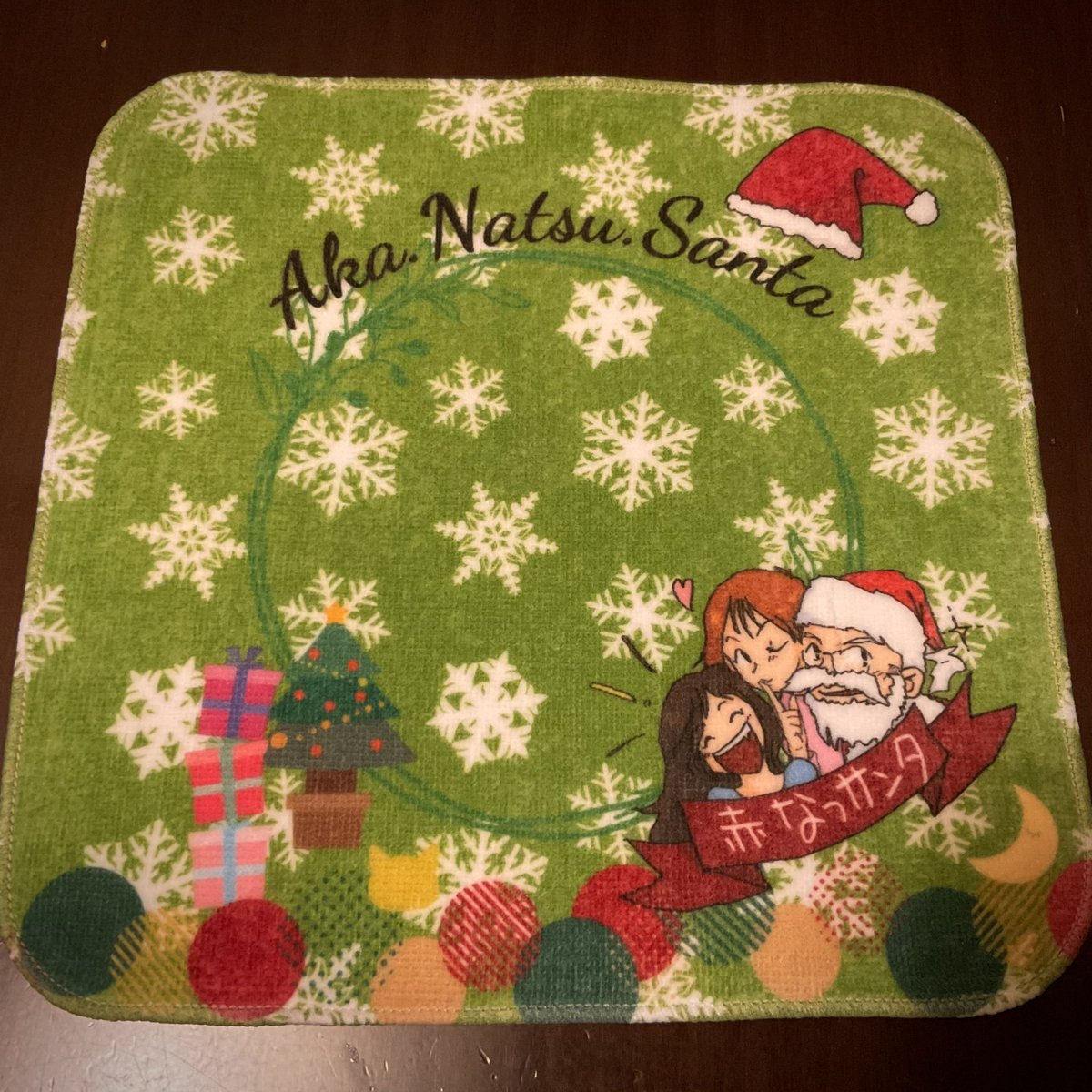amyulele's tweet photo. 🎄赤なつサンタのCD発売記念ライブ🎅
1人参加はドキドキだったけど、初“生”赤月さんと“生”なつねぇに会えるワクワクと嬉しさの方が勝ちました✨
みんなでウクレレを弾いて歌って温かいライブでした。
なつねぇの🐈‍⬛のお話と歌詞にはウルッと😌
赤月さんの可愛さ歌声の力強さのギャップには鳥肌でした🤩 https://t.co/lotUOZegdr