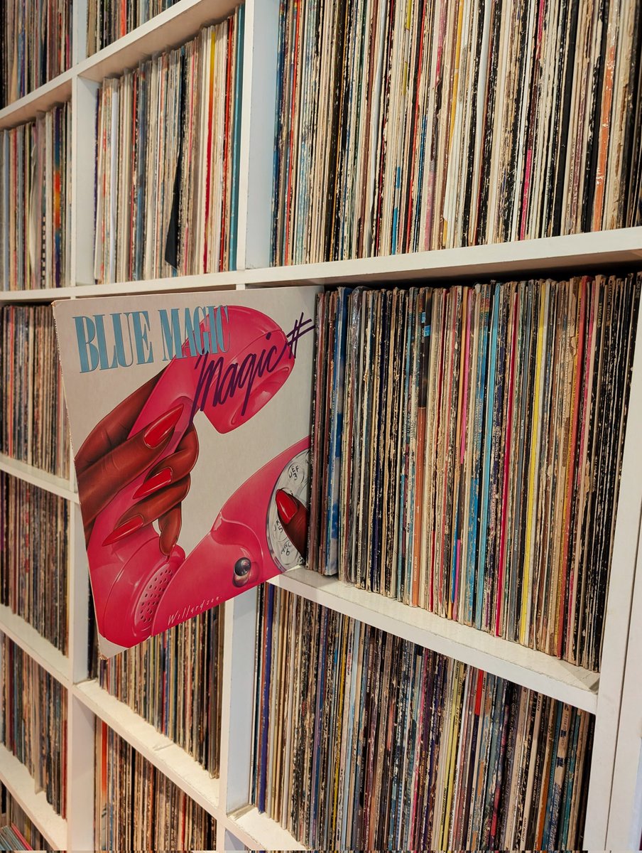 First Album on the Turntable today 🔥

Blue Magic - Magic #

Formed in 1972, Blue Magic from Philadelphia, released 8 albums.

The is Philly Soul for the 80s, and one of the better releases on the Mirage Label.

#vinylcommunitypost #vinylcollection #vinyloftheday #vinyladdict