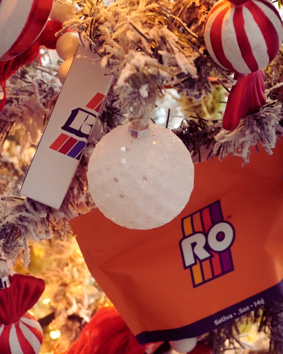 TrulieveWV's tweet photo. HUGE savings are happenings on @RO_letsroll NOW at #TrulieveWV π₯³π Stop by and score BIG on your favoritesππ€ but HURRY - these sales end today!β° #Sale #HolidaySales #Discounts #RollOne https://t.co/dzM7j847GX