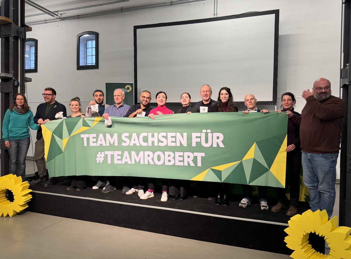 Eine starke Liste von <a href="/gruene_sachsen/">B'90/GRÜNE Sachsen</a> für den Bundestag. 

Jetzt kann der Wahlkampf kommen! 🤩 #TeamRobert #TeamHabeck