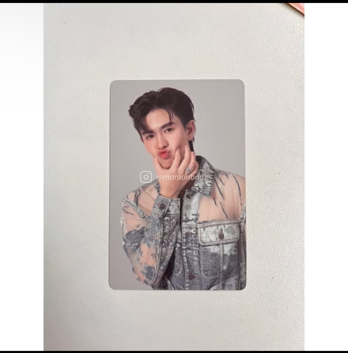 hex91695's tweet photo. การ์ดสะสม วง BUS (Because of you i shine)

การ์ดของแท้จาก Official

สินค้าอาจจะมีตำหนิบางจุด เช่นรอยขีดข่วนหลังการ์ด ขอคนที่รับได้นะคะ ใครยังไม่มี รีบไปตำกันนะ
#BUSbecauseofyouishine 
#busaccident 
#ตลาดนัดBus 

พิกัด เเอฟ🍊 :https://t.co/fogj0xFPcw https://t.co/GwtTFov8eF