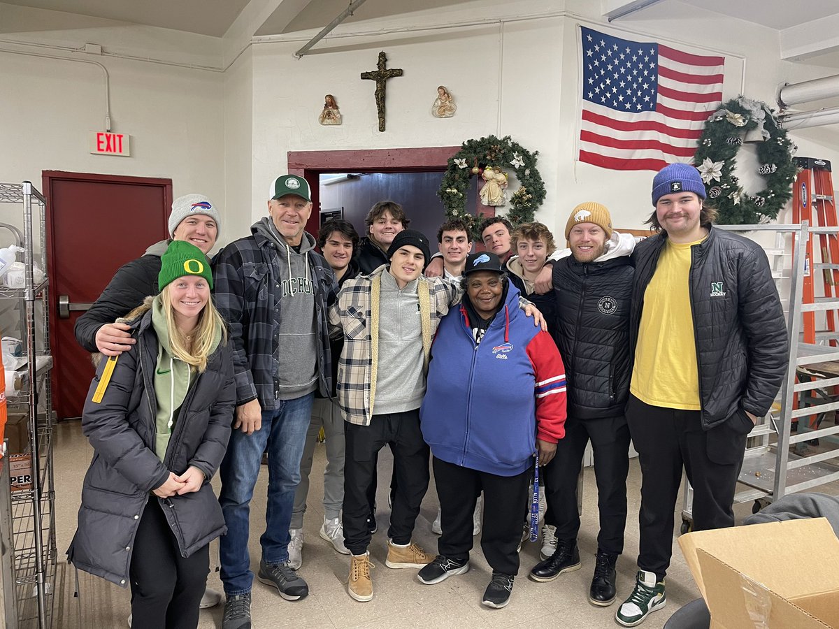 NicholsHockey's tweet photo. Leaders, coaches, and supporters of the Nichols Hockey program delivered clothing and board game items to St. Luke’s Mission of Mercy that were gathered by all student-athletes and parents of the hockey program. We are blessed to be apart of serving our community! #GoldStandard https://t.co/filDbEaRmZ