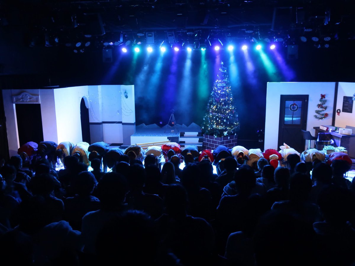 #ピースオブクリスマス2024 

全公演、無事終演致しました。

ラゾーナ川崎プラザソル全公演満席、誠にありがとうございました。

先生方、スタッフ、ご協力いただいた皆様、本当にありがとうございました。

メリークリスマス、そして良いお年を！