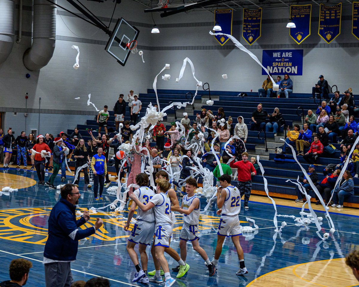 The D Zone Basketball (@thedzonebball) on Twitter photo Imlay City 2025 G/F Zander Nash scored his 1,000th career point on Friday night.
D2: Imlay City (3-2) beat Algonac (2-2) 63-20
<a href="/SpartansIC/">Imlay City Spartans</a> <a href="/nash_zander/">Zander Nash</a> Imlay City 2025 G/F Zander Nash scored his 1,000th career point on Friday night.
D2: Imlay City (3-2) beat Algonac (2-2) 63-20
<a href="/SpartansIC/">Imlay City Spartans</a> <a href="/nash_zander/">Zander Nash</a>