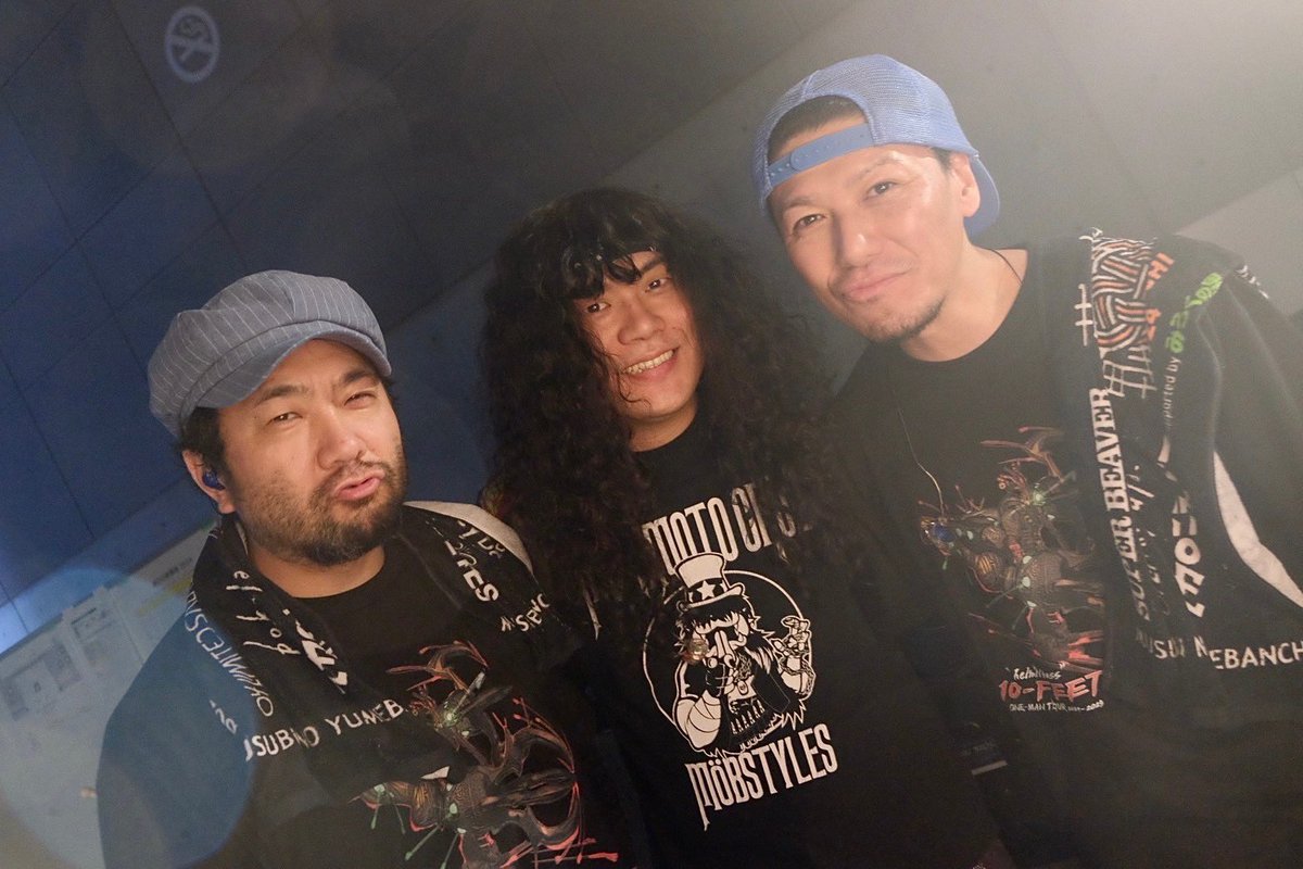 takuma10feet's tweet photo. このドラマー達の心意気がめちゃくちゃ好きです。2日前に一曲ずつオファー出したらみんな3曲ぐらい覚えてきてくれた。。オファー受けてくれるだけでもめちゃくちゃ助かるのに。。カッコ良過ぎるやろ。。 https://t.co/XAfZg6AaQz