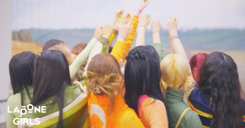 official__ME_I_'s tweet photo. 📹:⊹˚₊ 

ME:I  - 1st Year Memory Story -

🔗 https://t.co/JPOerfE6d6
＿＿＿＿＿＿＿＿＿＿＿＿＿＿＿

#ME_I_1stAnniversary 
#ME_I_結成1周年記念日 
#ME_I #ミーアイ #미아이