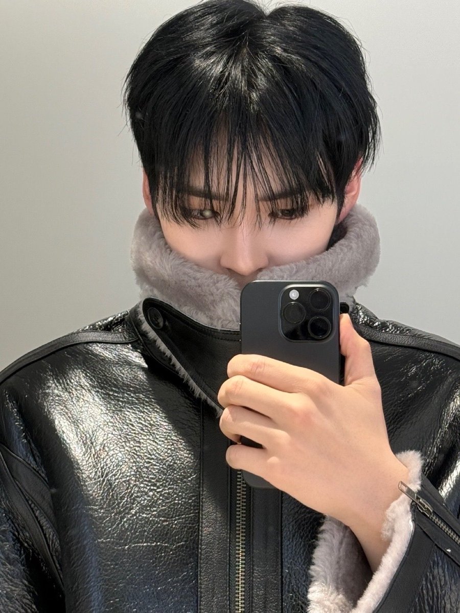 arc_SHB's tweet photo. 겨울 성한빈
생각보다 더 조은 것  같타요 。
。
。 https://t.co/5feS2J5vNL