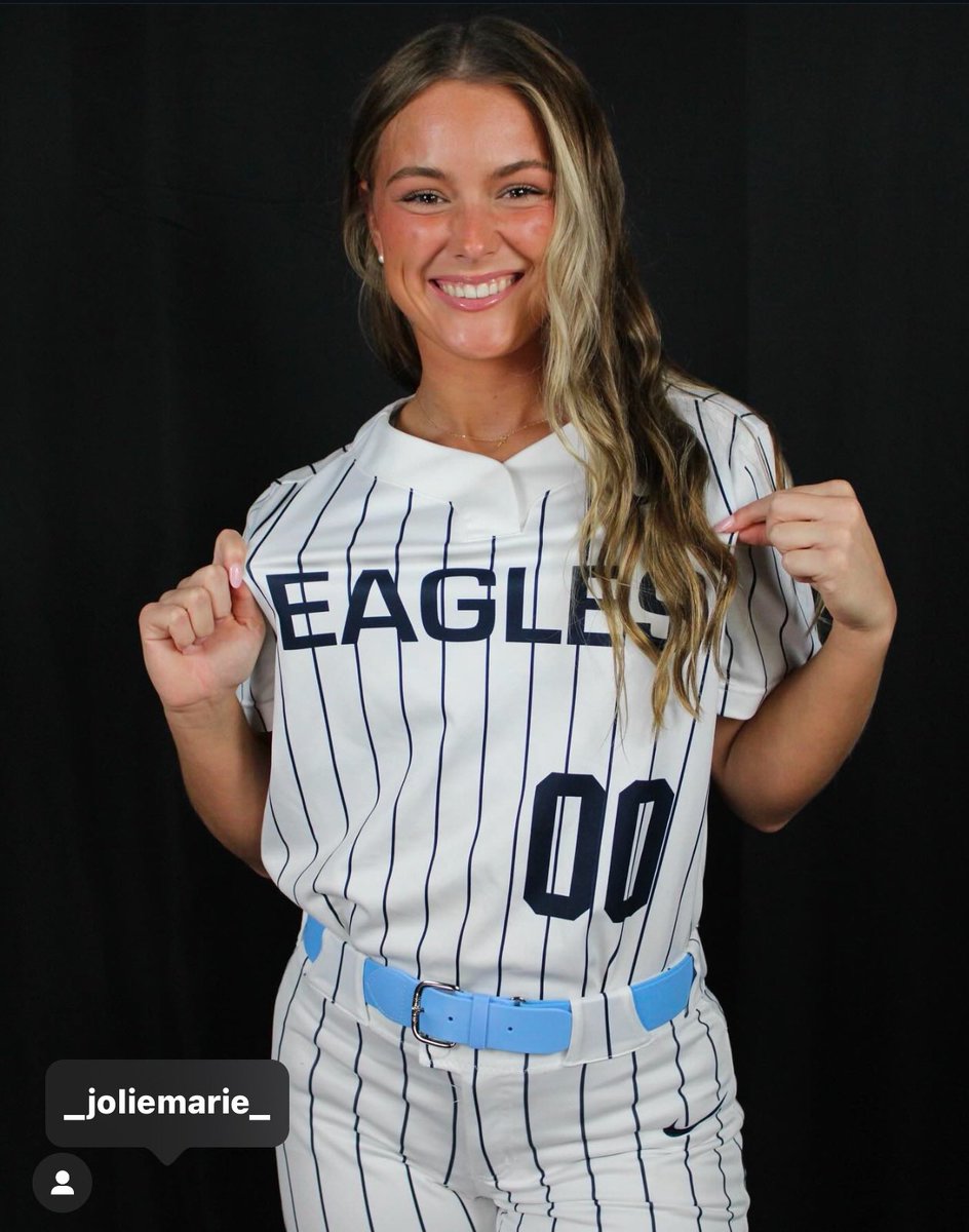 RUSoftball22's tweet photo. Our next Lady Eagle of the month is sophomore Jolie Splendore! Jolie is a speedy outfielder that uses her speed to her advantage at the plate! Jolie adds a positive presence to our team and keeps us laughing on and off the field! We can’t wait to watch her this Spring!!🦅🦅 https://t.co/47QKu4EPbi