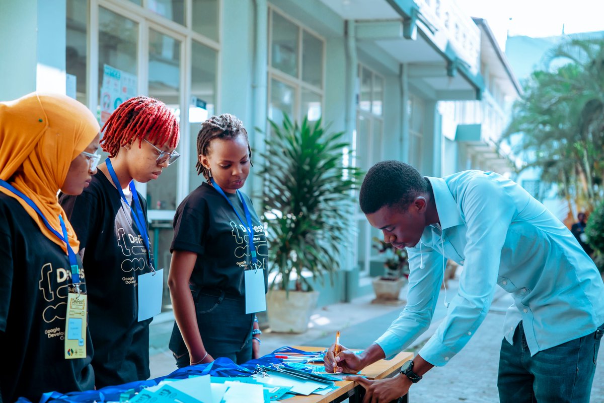 GDG Bujumbura tweet media