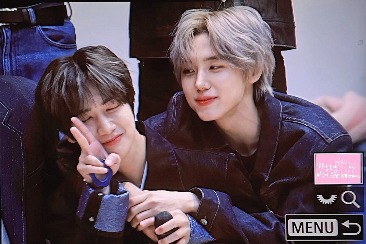 241215 위드뮤

오형즈🫶🏻

#성민 #seongmin #ソンミン 
#크래비티 #CRAVITY
#덩아_항상행복만해 #반짝덩