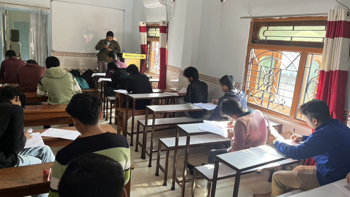 AkbarClasses's tweet image. 🔬 SCIENCE MINOR TEST - 3 CONDUCTED!

Class 10 students of AKBAR CLASSES appeared for their Science Minor Test - 3 on 15th December 2024.

Best wishes for the results! Keep thinking logically! 💡

#ScienceTest #Class10 #ThinkLogically #AkbarClasses