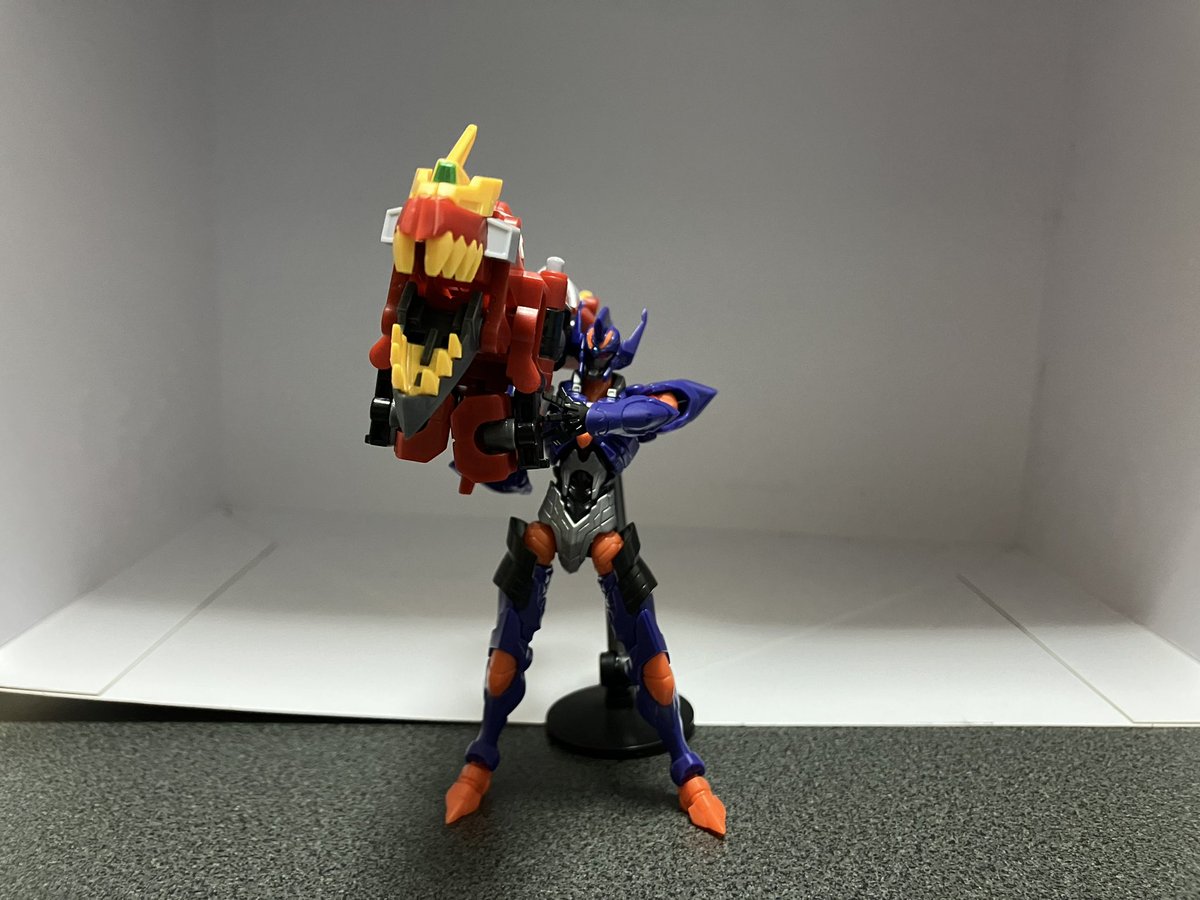 Non__0326's tweet photo. MODEROIDダイナゼノンのパチ組した https://t.co/OXUMsmFD8e