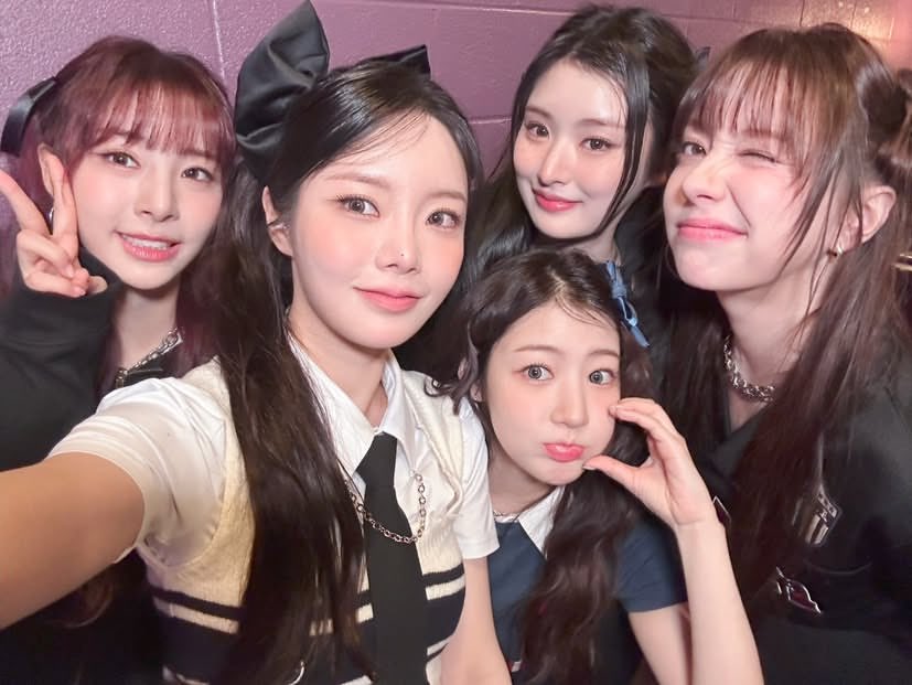 5050HQ's tweet photo. [📷] we_fiftyfifty update on Instagram 

#FIFTY_Shoot

[Love Sprinkle] Atlanta performance completed safely 🫶

Thanks to Tweny, we were able to do well today ✨See you at New York next week 🙌

#FIFTYFIFTY #피프티피프티 https://t.co/I8wdXBo6FK