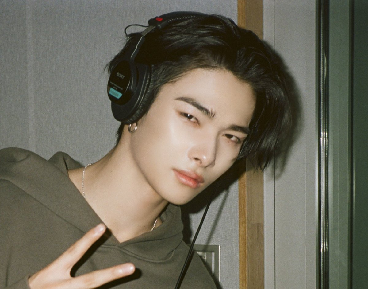 NI_KISTUDIO's tweet image. just him being pretty, so pretty
#NI_KI #니키