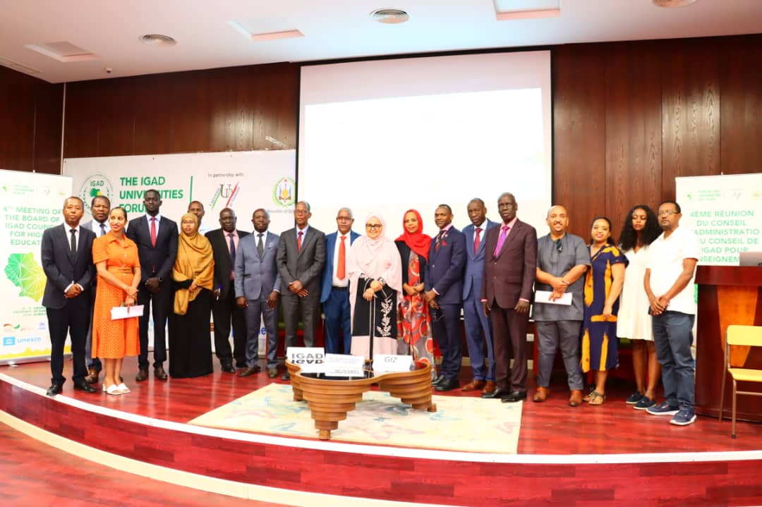 Université Djibouti tweet media