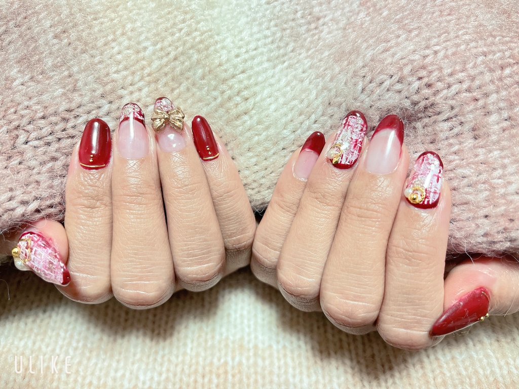 _morun's tweet image. 前回のネイルも可愛かったけど
今回のネイルもめっちゃ可愛くしてもらった🥺🫶💞
クリスマスネイル可愛いすぎる🫶✨