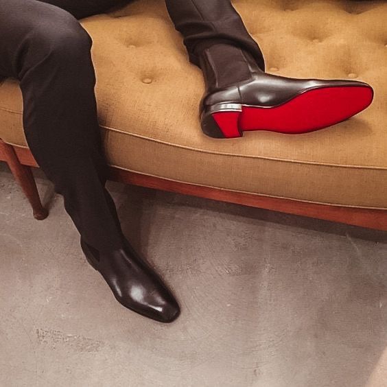 Valen_Flaminia's tweet photo. [#nightravenyule]

Ace was obviously gonna be fashionably late (mostly because he takes 99 years to do his hair up like when he was at the red carpet event for Vil) but he thought it was well worth the effort since he'd try to stun at least some of his friends. https://t.co/EEYjeoeXQa