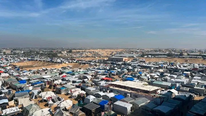 AnyHashish's tweet image. Please donate to us, help my family, save us 😭😭🇵🇸📍