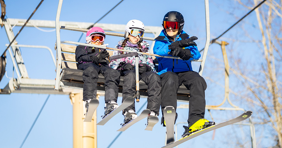 5 more trails open today (Left Bank, Grouse Run, Upper &amp; Lower Fox and Chipmunk) and we have plans for even more terrain to open by next weekend! Don't forget we are now open daily, until 10 pm!

#jiminypeeks #jiminy #jiminypeak #intheberkshires #visittheberkshires