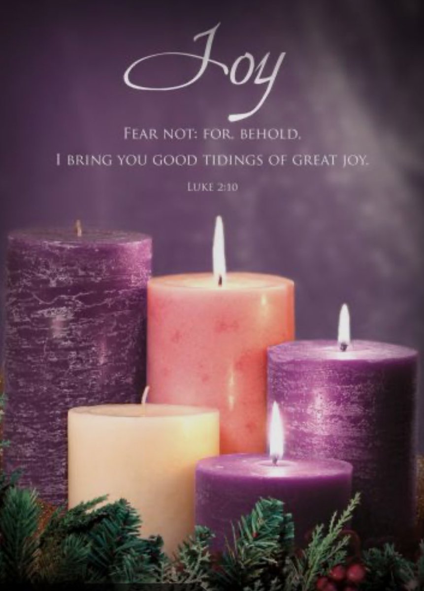 Advent Week 3: Joy -We light the pink candle to symbolize that the angels appeared to the shepherds to announce that a baby has been born in a manger. The angels describe Jesus' birth as “good news of great joy” because he came to be our Savior! 🙏🏽🌟