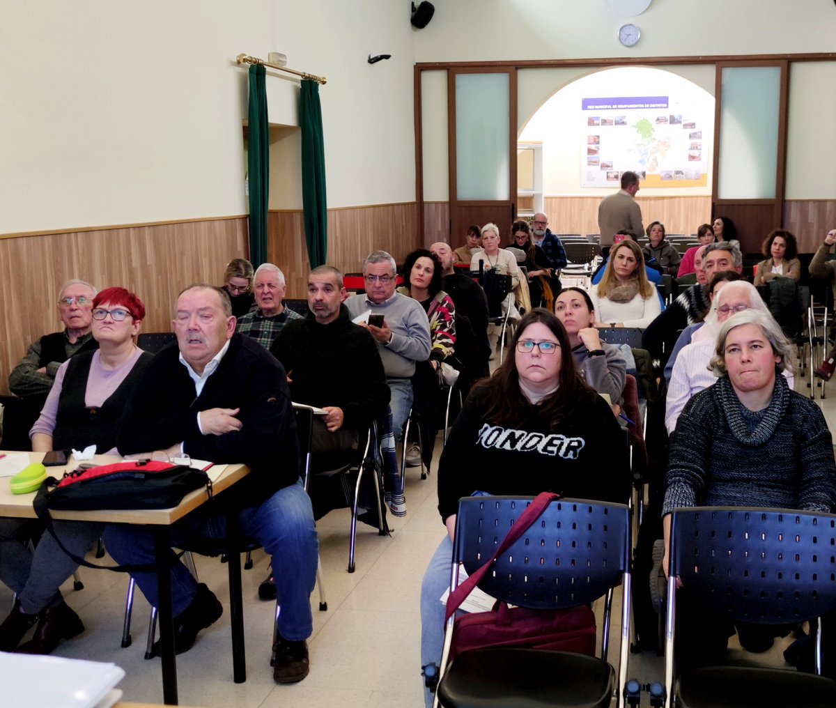 EscuelaParticip's tweet photo. En la formación impartida para tratar las novedades y aclarar dudas sobre la Convocatoria de Subvenciones 2025 para el Fomento de la Participación Ciudadana, del Ayto. de Córdoba. 

Organiza @ParticipaCor https://t.co/xxn0Mw1Vtj