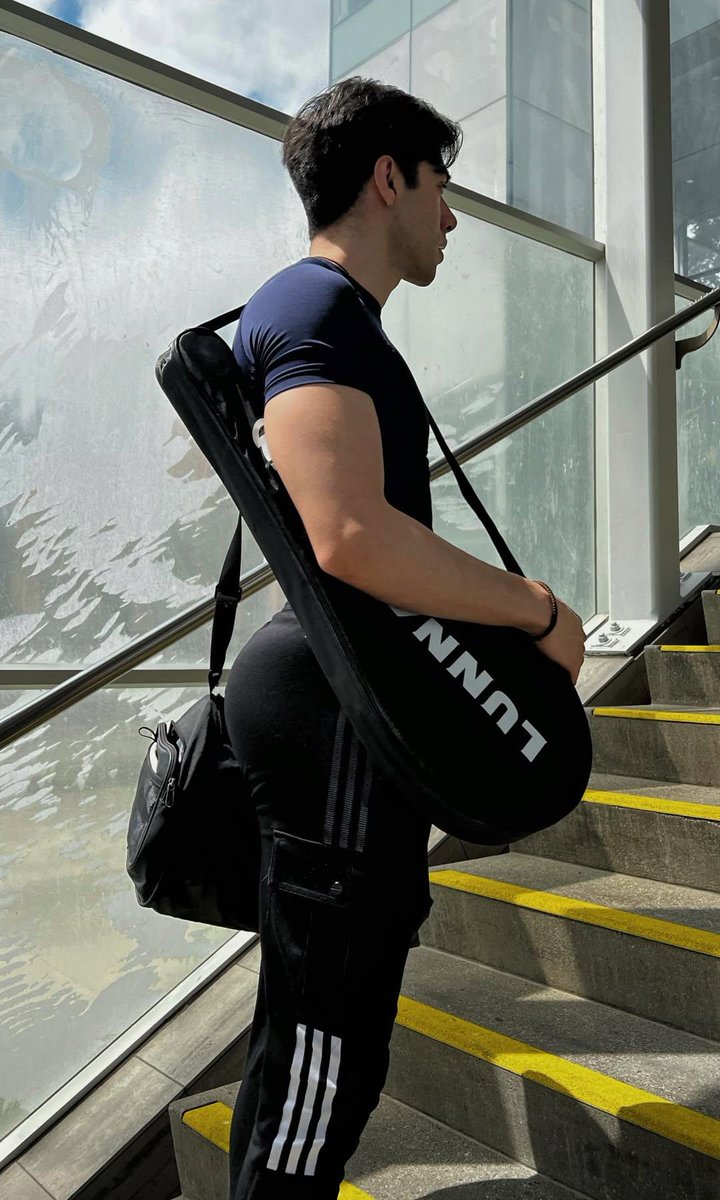 JulioSa59897640's tweet photo. Traigo ganas de un pu to asii 🍑 https://t.co/xuq3XNggZ8