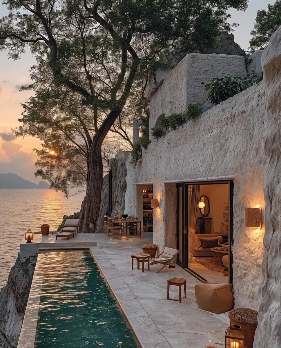 AnthonyNarcisso's tweet image. Can’t beat this lakeside retreat.