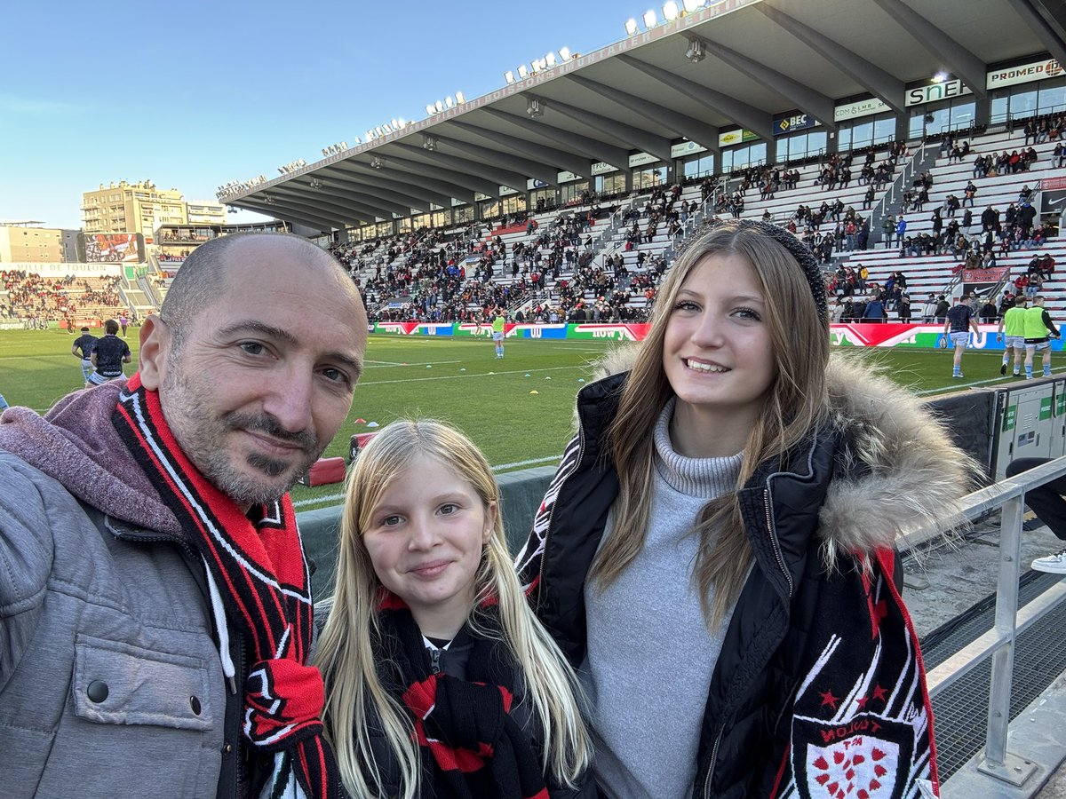 robyft98's tweet photo. #parcequemayol https://t.co/1El6enQyRp