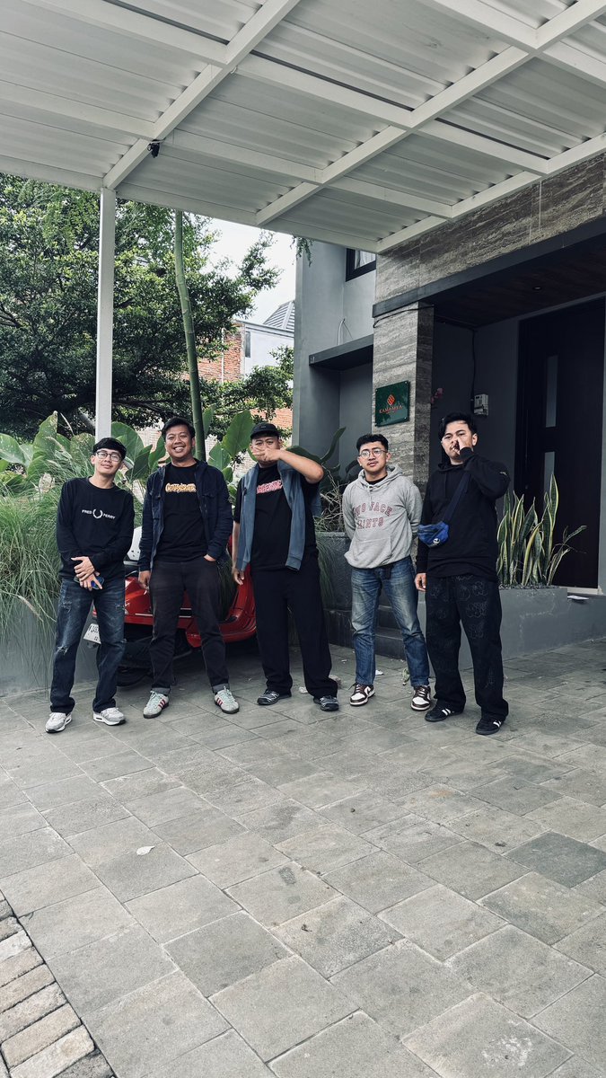 Ipanmlna_'s tweet photo. mlg connection💙 https://t.co/plhGlLGiQv