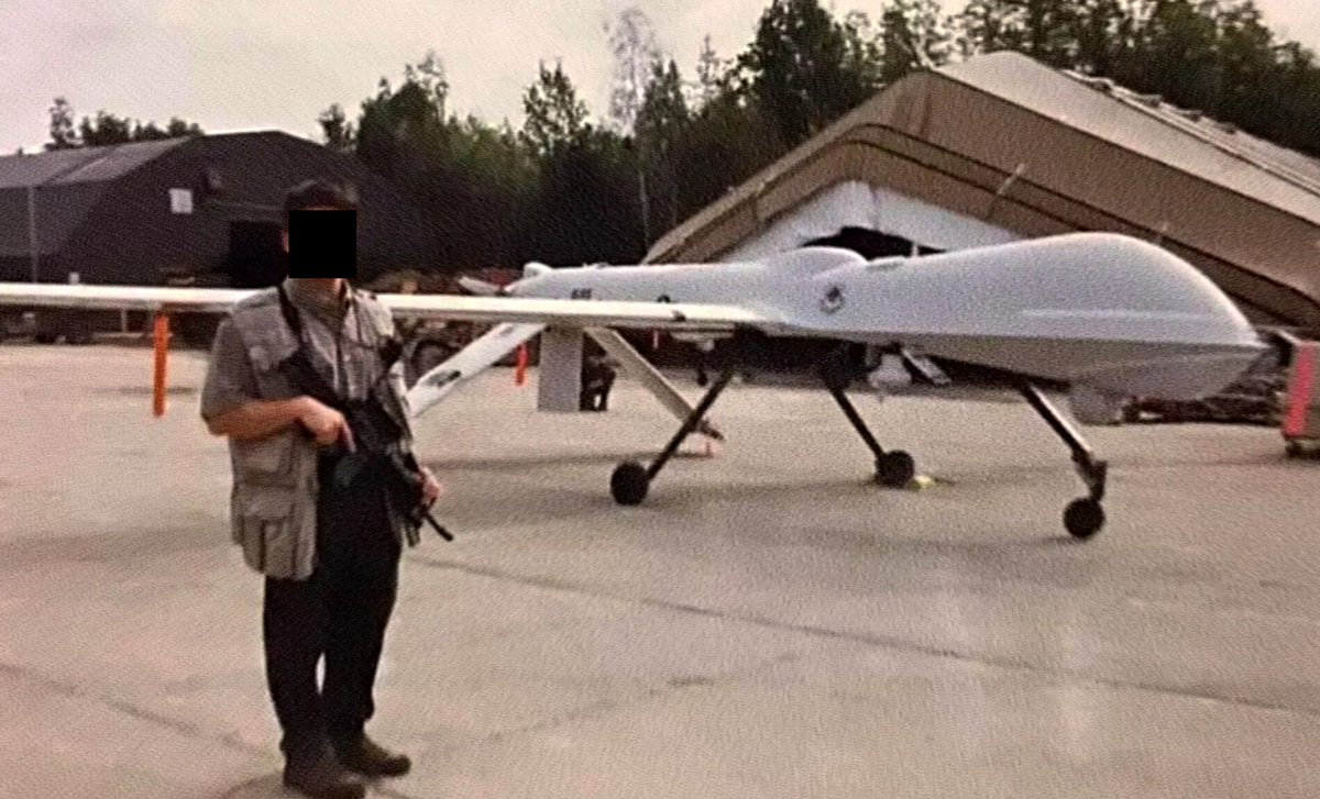 ᴅᴇᴡ tweet media