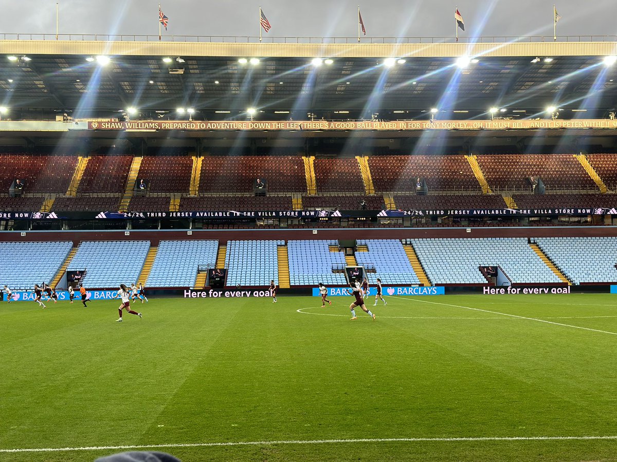 2-1 to villa at the break💜💙

#LetsGoVIlla