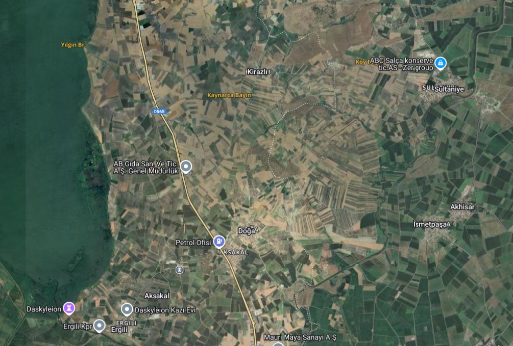 Bursa, Karacabey'de satılık tarla... 
Daha fazla bilgi veya yayınlanmamış diğer portföylerimiz için iletişime geçebilirsiniz...