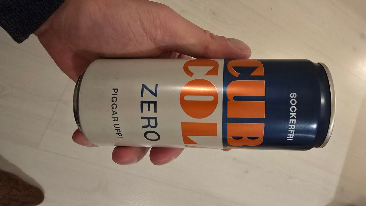 CelahiR88's tweet photo. Köpte en #cubacola för deras stöd till @esportstudion samt en @CelsiusOfficial för deras stöd till @SECSGO 

Svensk cs är bäst! 🇸🇪❤️ https://t.co/sqIIVeY1gC