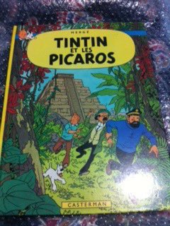 philography's tweet photo. HERGE SIGNED 'TINTIN ET LES PICAROS' - FIRST EDITION 1976 - WITH ORIGINAL HAND DRAWN TINTIN AND SNOWY ON THE INSCRIPTION
#tintin #snowy #herge #picaros #rare #comic #firstedition https://t.co/ufzJP5rt5l