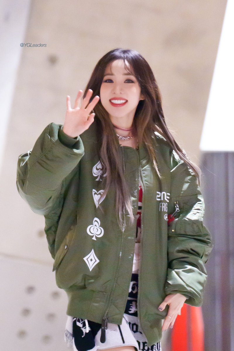 YGLeaders's tweet photo. 241215 DARA
天使が笑ってる👼💓大好き🥹💓

@krungy21 

#2NE1 #DARA 
#welcomebackintokyo https://t.co/nCEjBnD3tK