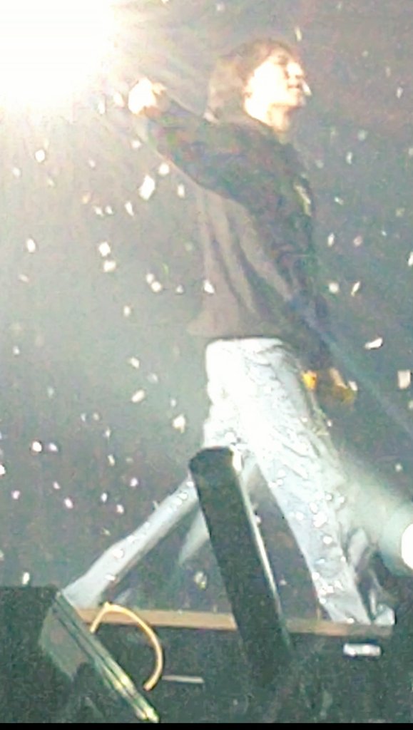 tesope8024's tweet photo. 人生最高の､宝物みたいに素敵な思い出をありがとう🥹🙏🏻💖
これからもずっとずっといつまでも歌っていてください｡
いつも私達を幸せにしてくれるテソン✨テソンもどうか健康で幸せでいてね🍀*゜
きっとまたすぐに会えると信じてます🫶
#대성 #DAESUNG #DLITE #テソン 
#Ds_IS_ME #Encore #Live_tour https://t.co/mq4DL0bVZ7