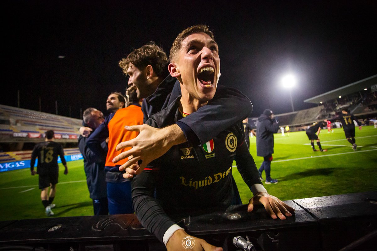 Campobasso1919's tweet photo. 🔴🔵BEST MOMENTS #CAMPES 2-2 https://t.co/ZbeGc6umCW