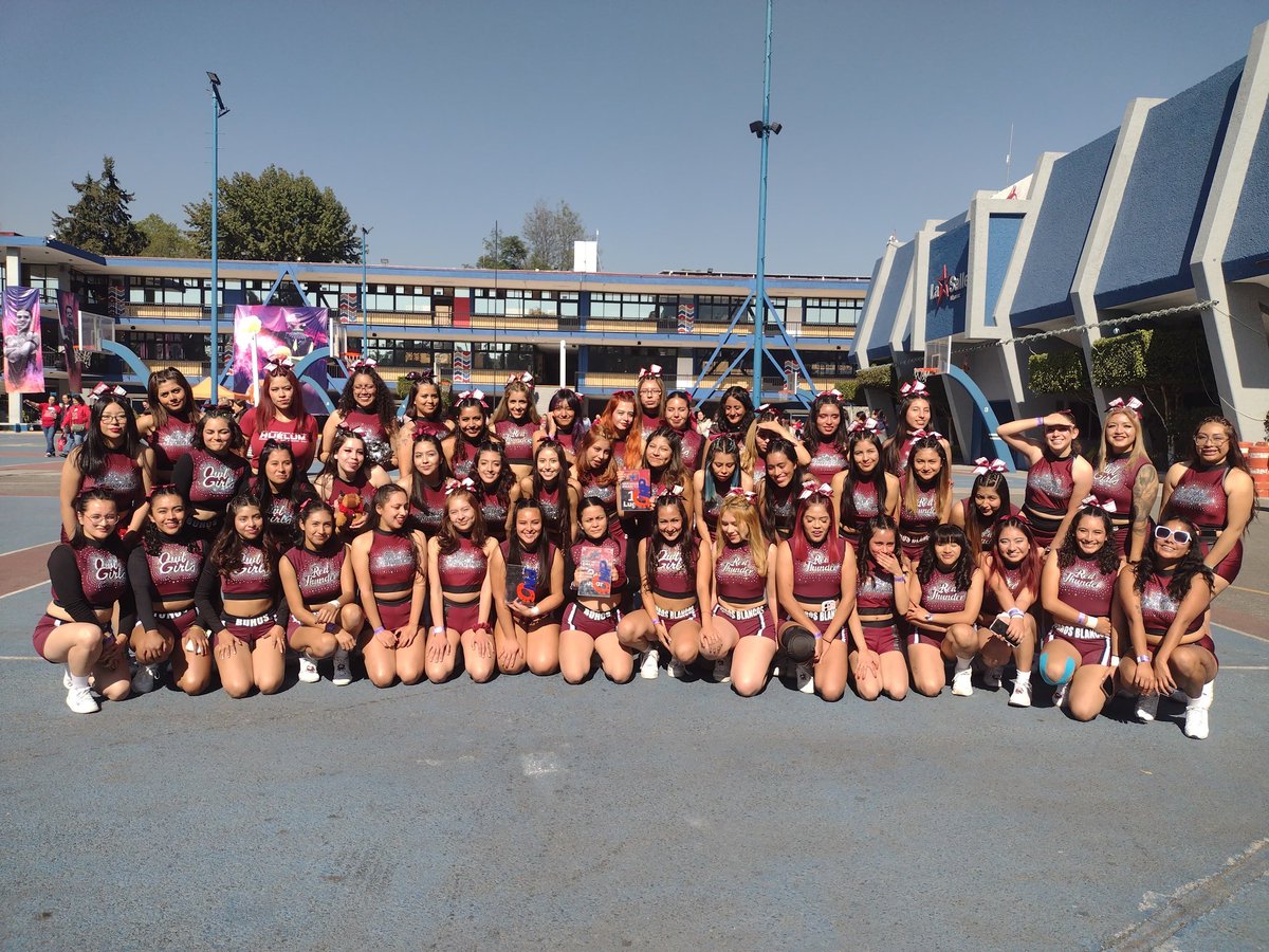 ipndeportes's tweet photo. ¡Felicitamos!✨️🎉 a los @BurrosCheerIPN por su destacada participación y obtener el 1️⃣⁰ lugar en el #XmasFest del #ONP 2024, con el que concluyen una temporada llena de logros y esfuerzo.
Gracias por demostrar su #PasiónAlDeporteIPN♥️ y por dejarlo todo en cada rutina. 🫶 https://t.co/NmR0CcZh1y