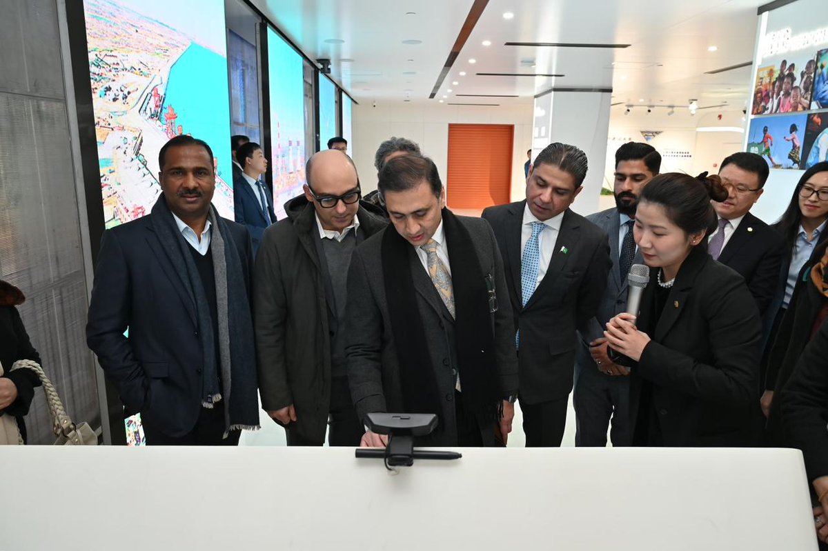 Lala_Shahid786 (@lalashahid786) on Twitter photo #PPP 🇱🇾 Delegation led by President Ppp District Hyderabad MNA <a href="/Tariqhsyed/">Tariq Syed</a>
Meeting with powerchina🇨🇳 that constructs mega projects like dams and power production units worldwide including 🇵🇰Pakistan
<a href="/BBhuttoZardari/">BilawalBhuttoZardari</a>
<a href="/KasimGillani/">Kasim Gilani</a>
<a href="/officialemazari/">Ehsan Mazari</a>
<a href="/MPAkhairunnisa/">Khairunisa Mughal</a> #PPP 🇱🇾 Delegation led by President Ppp District Hyderabad MNA <a href="/Tariqhsyed/">Tariq Syed</a>
Meeting with powerchina🇨🇳 that constructs mega projects like dams and power production units worldwide including 🇵🇰Pakistan
<a href="/BBhuttoZardari/">BilawalBhuttoZardari</a>
<a href="/KasimGillani/">Kasim Gilani</a>
<a href="/officialemazari/">Ehsan Mazari</a>
<a href="/MPAkhairunnisa/">Khairunisa Mughal</a>