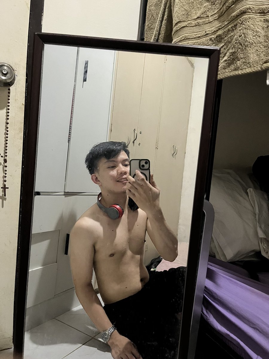 fourthchild_AJ's tweet photo. literal na makalat😂 https://t.co/aWrfyHr2xM