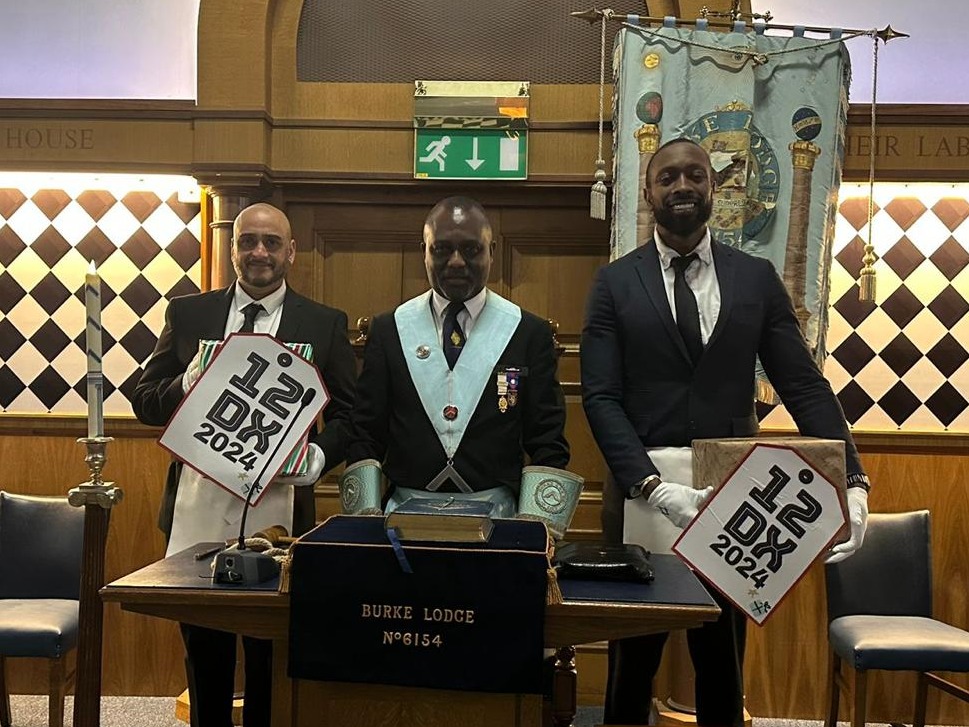 buckspgl's tweet photo. A new person takes maiden flight with Buckinghamshire Freemasons.
Lodge of Concorde; Bro. Paul started his journey with the help of the lodges' airside safety unit. That's 15 initations in one week!
You can join here: https://t.co/Ju7w4fZJjj
#bucksmasons #newyearnewyou #12DX https://t.co/0dH4NyMAbX
