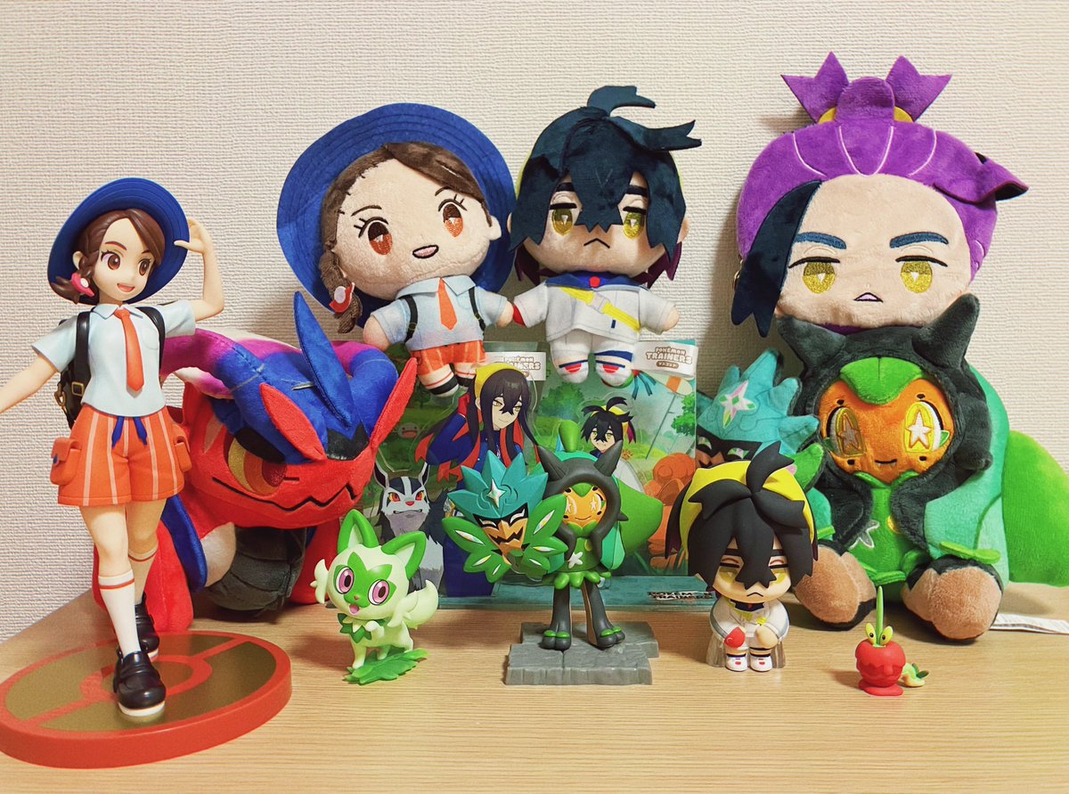 fijazzy's tweet photo. 今天终于都到了🥰🥰小手办那像猫猫揣手手的动作好乖，太可爱了🥺 https://t.co/lzkaGoUpUk