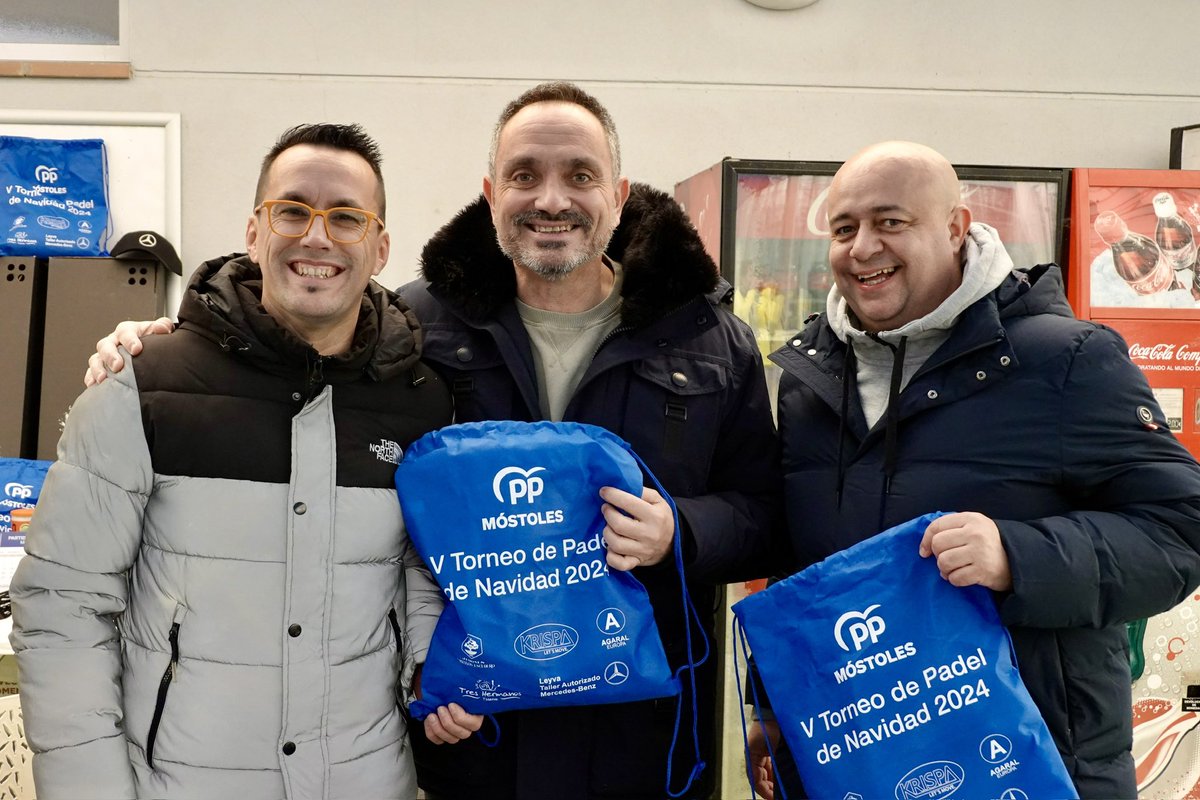 ppmostoles's tweet photo. 🎾 ¡Finaliza el V Torneo de Pádel de Navidad del PP de Móstoles! 🎾

Un año más, nuestro tradicional torneo cierra con gran éxito de participación. Gracias a todos los jugadores y asistentes por formar parte de esta edición tan especial.

¡Nos vemos el próximo año en la pista! https://t.co/lK2pGII8F6