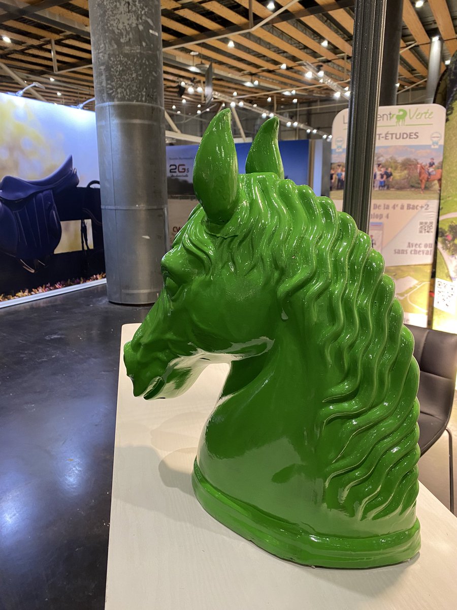 En direct de <a href="/lille/">LilleMarie</a> horse event <a href="/LilleGrandPalai/">Lille Grand Palais</a>, une présence indispensable pour <a href="/GroupamaNordEst/">Groupama Nord-Est</a> acteur de la filière équine dans la région. <a href="/LaVieGroupama/">La Vie Mutualiste Groupama</a> <a href="/dutoit_patricia/">Patricia Dutoit</a> <a href="/saudmont/">Saudmont eric</a> Christophe <a href="/vincent_lizet/">Vincent Lizet GNE</a>