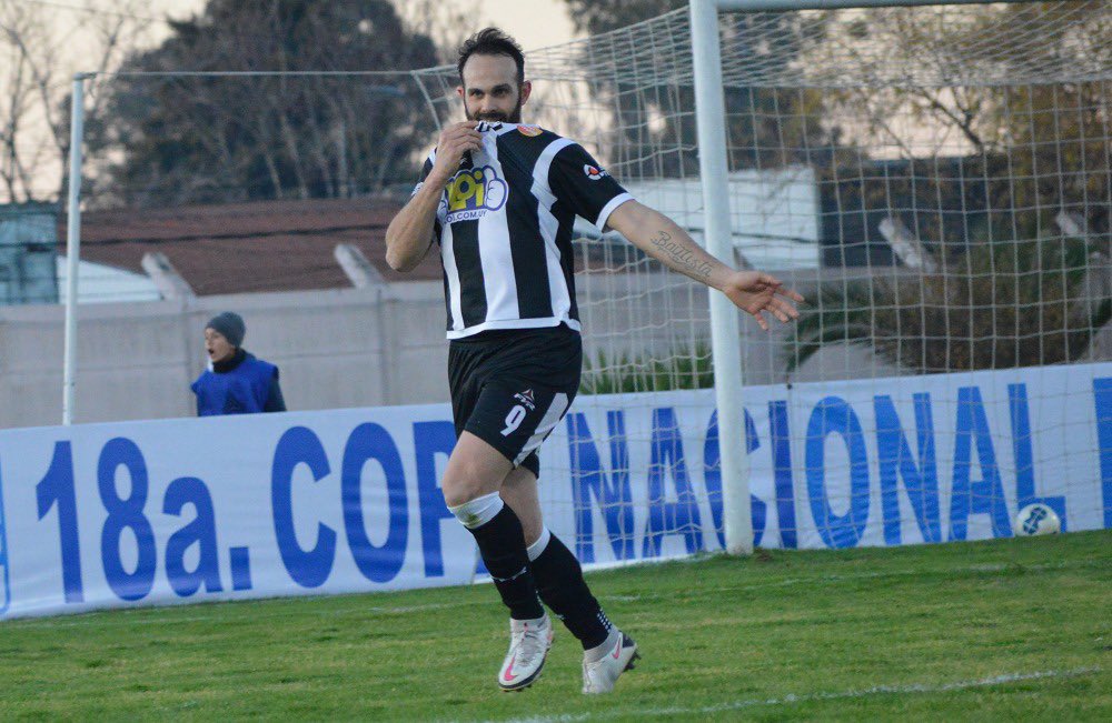 De cara a la Final…
<a href="/CACentral_OFI/">Club Atlético Central - OFICIAL ⭐⭐⭐⭐⭐ + ⭐</a> 
Equipo sin confirmar.
Nicolás Rebollo habilitado retornaría al 11 titular. Se sigue esperando por Nahuel Fagian. Agustin Díaz habilitado podría ir también desde el vamos. 
Agustin Bombi podría aparecen en el plantel esta tarde